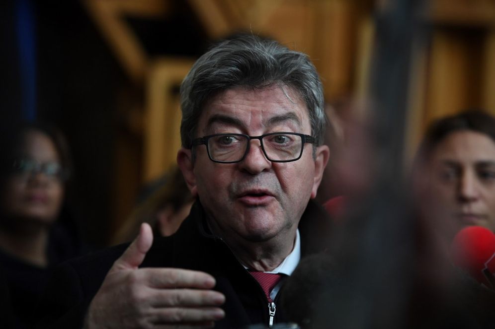 STEPHANE DE SAKUTIN / AFP Jean-Luc Mélenchon, président du groupe La France Insoumise, à Bobigny, le 9 décembre 2019.