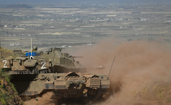 Un char de Tsahal à un avant-poste militaire surplombant la Syrie près de la frontière israélienne sur le plateau du Golan