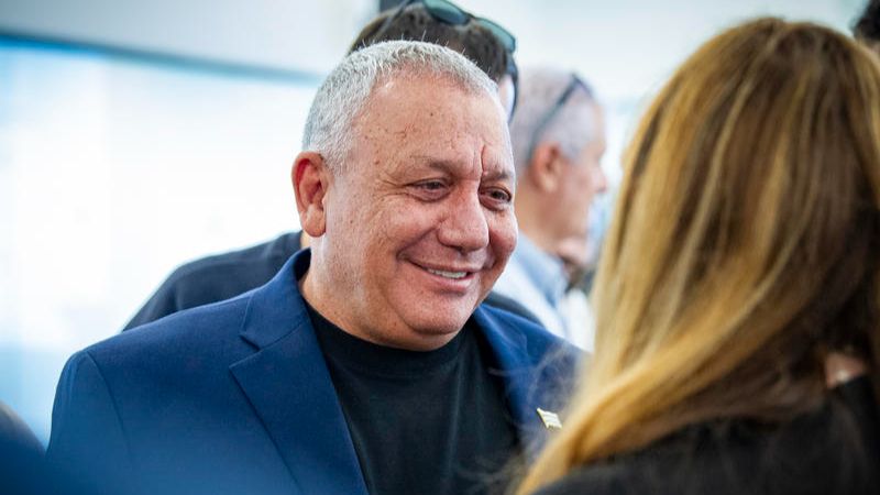 Gadi Eisenkot se dit prêt à gouverner avec le Shas sous conditions