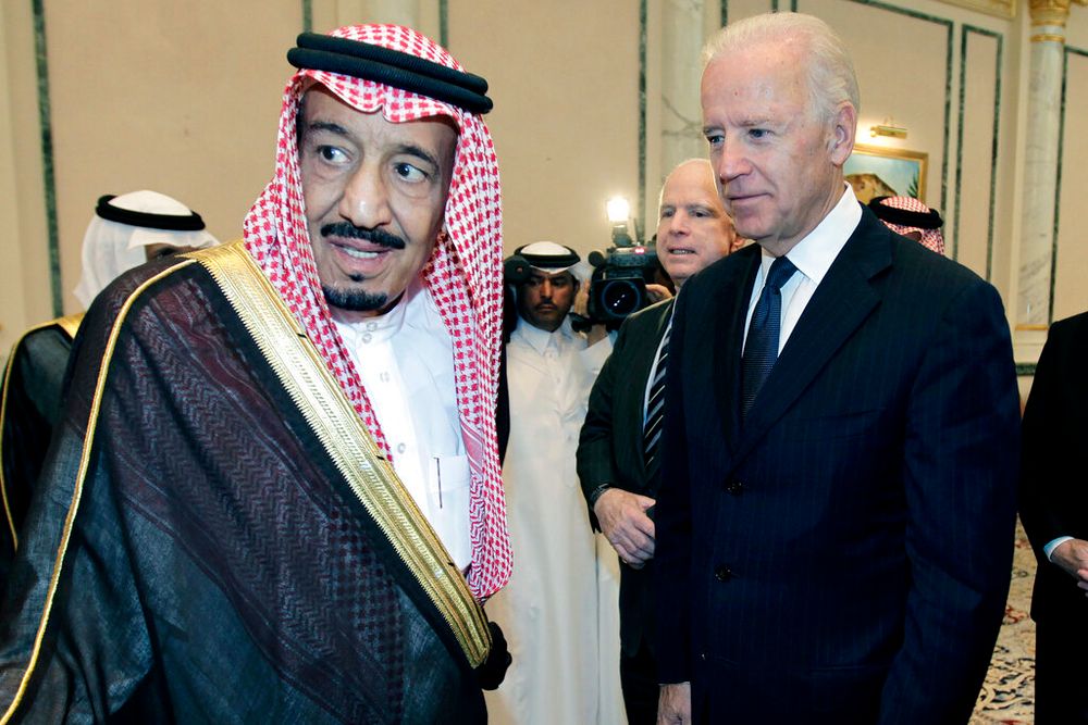US President Joe Biden (R) with King Salman bin Abdel-Aziz at the Prince Sultan palace in Riyadh, Saudi Arabia, on October 27, 2011.
